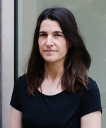 Photo portrait de Charlotte Belval, co-fondatrice et architecte associée de l'agence Belval & Parquet 